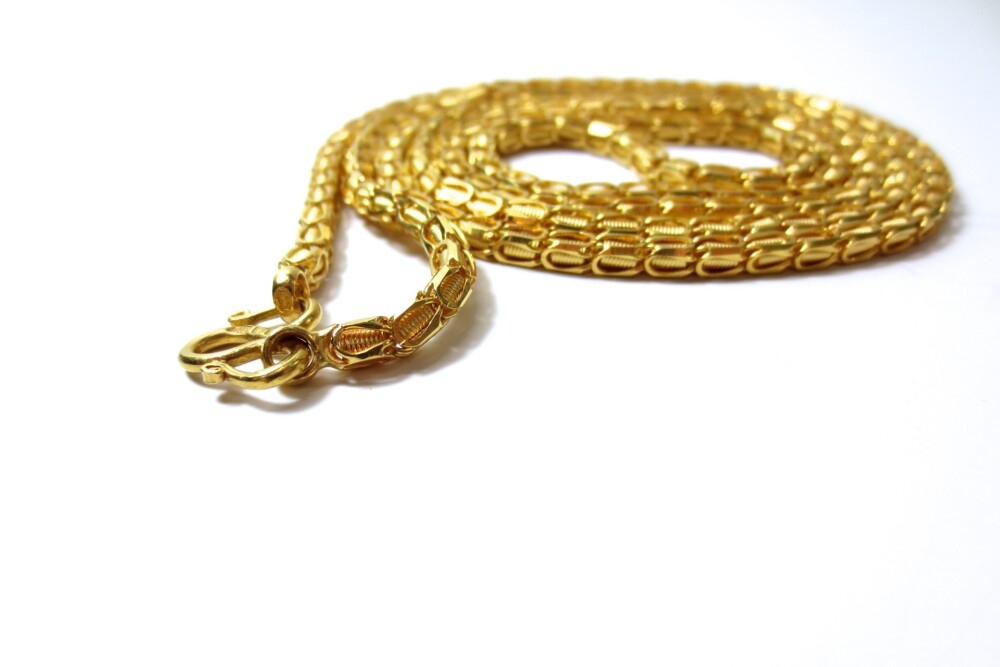 Choosing Best Chains for Pendants: A Guide