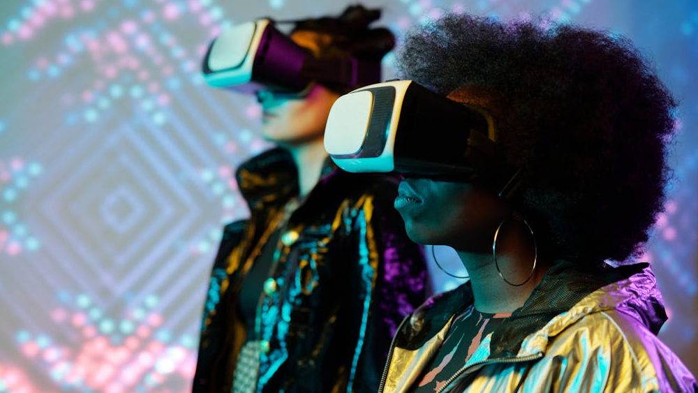 The “Digital Staycation”: Why Annapolis Locals Are Swapping Travel for Virtual Venues